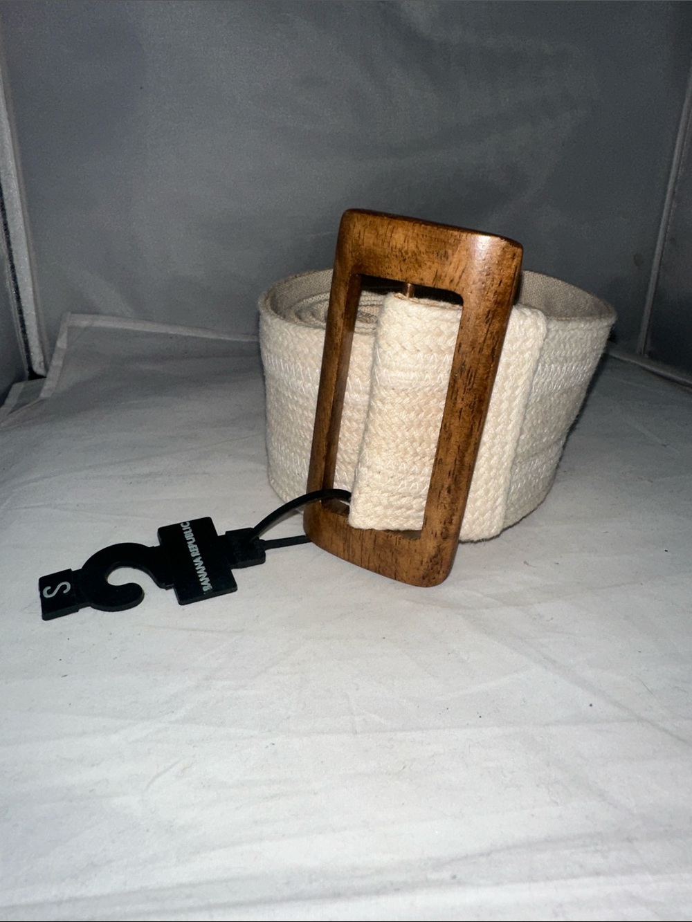 Banana Republic Cream Woven Belt with Wooden Buckle